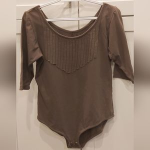 Elfarrow hemp blend body suit